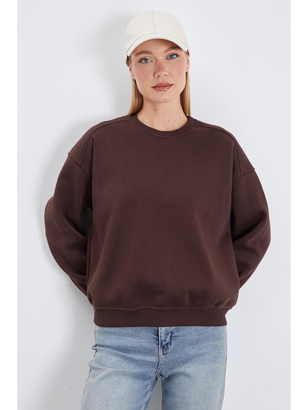 Kahverengi 3 İplik Basic Bisiklet Yaka Oversize Sweatshirt-1