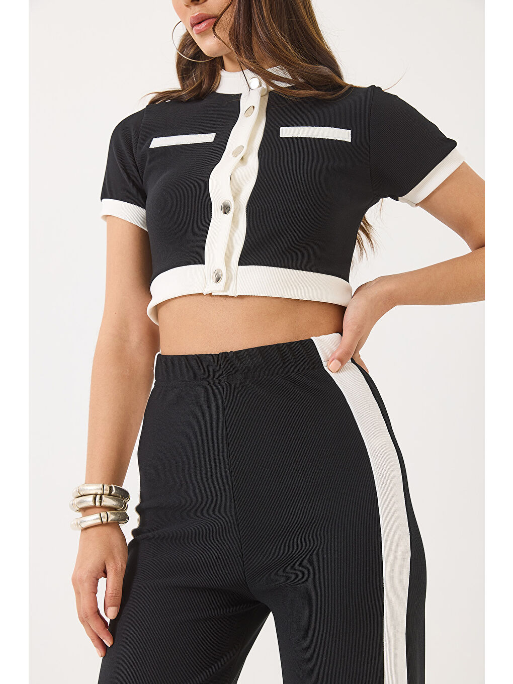 Siyah Kadın Şerit Detaylı Fitilli Düğme Kapamalı Alt Üst Takım-4