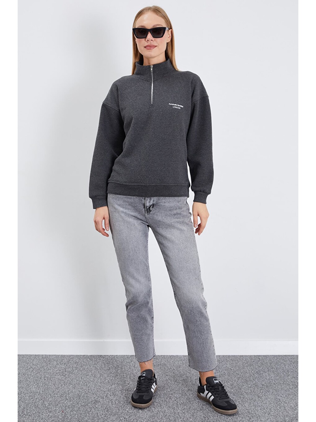 Antrasit 3 İplik London Baskılı Yarım Fermuarlı Sweatshirt-4