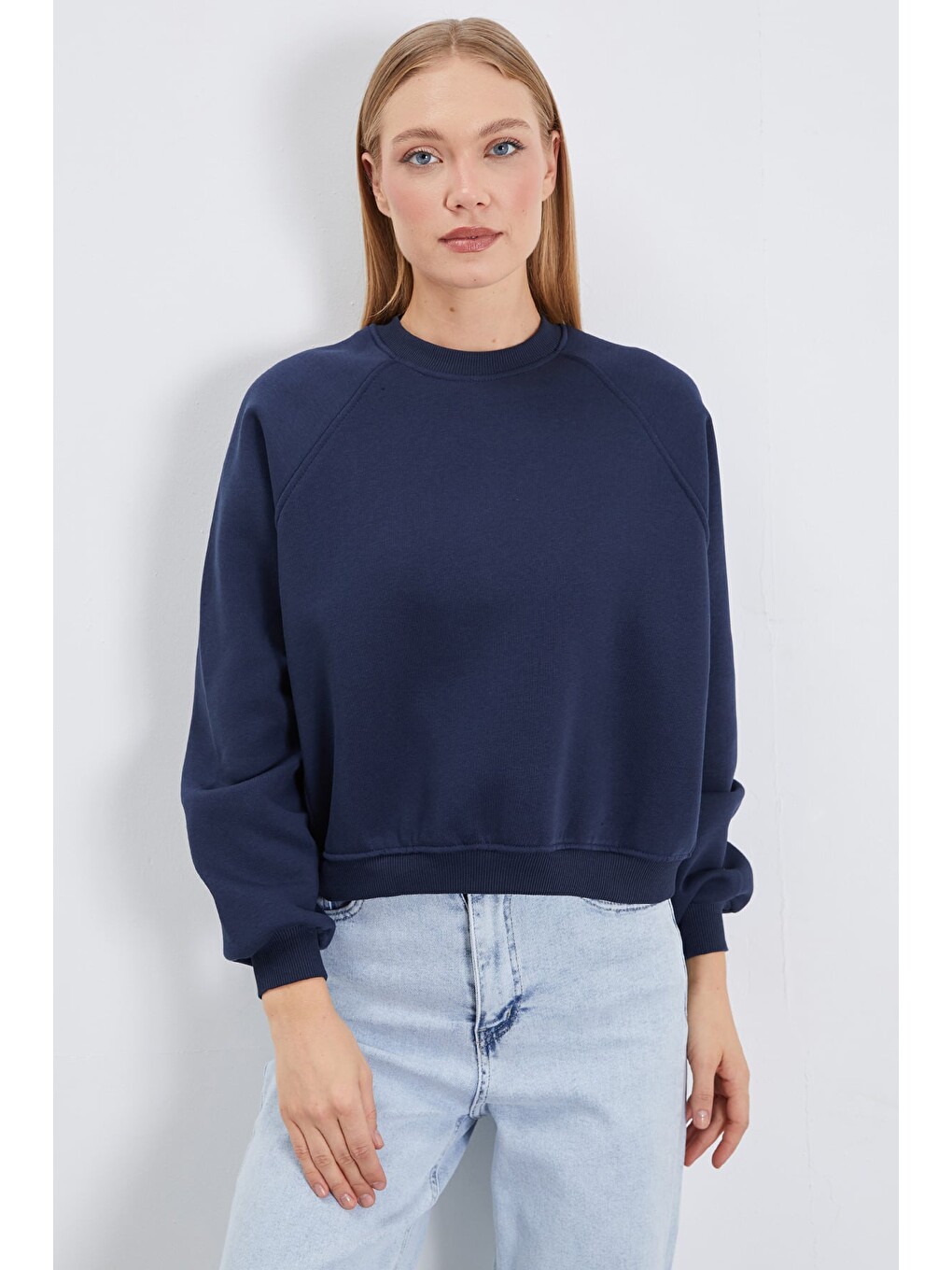 Lacivert 3 İplik Basic Bisiklet Yaka Oversize Sweatshirt-4