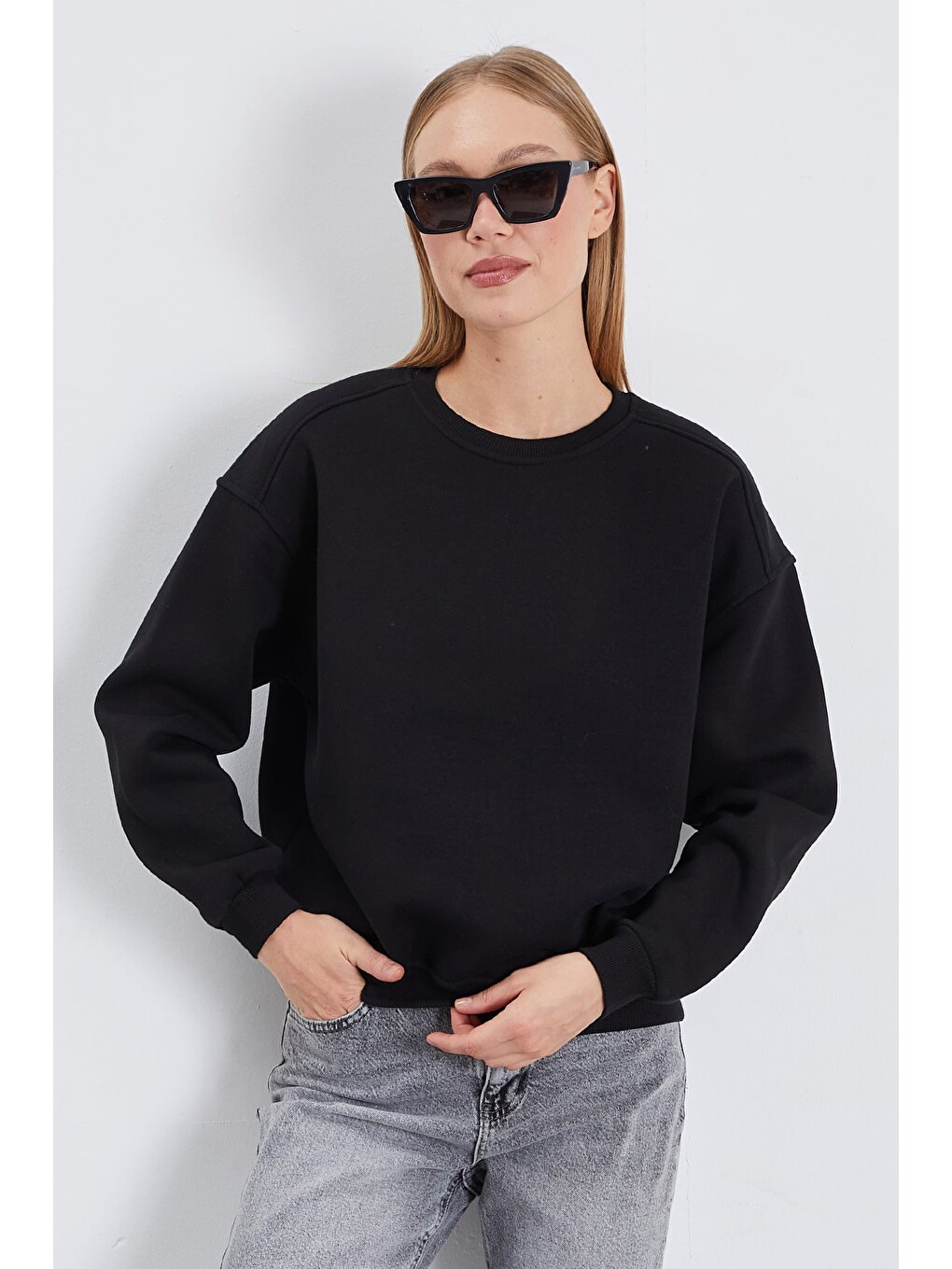 Siyah 3 İplik Basic Bisiklet Yaka Oversize Sweatshirt-3