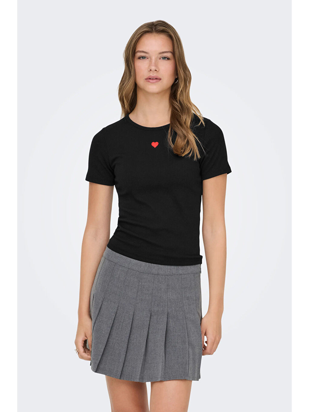 Siyah Onlelva Slim Fit Yuvarlak Yaka Kadın T Shirt 15342939