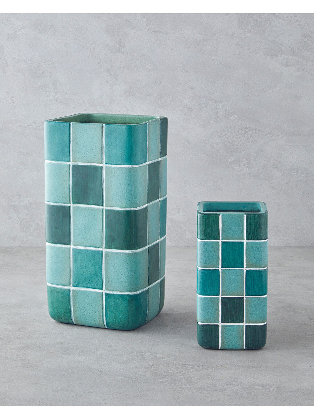 Stacia Vazo 17x19x36 cm Yeşil-2