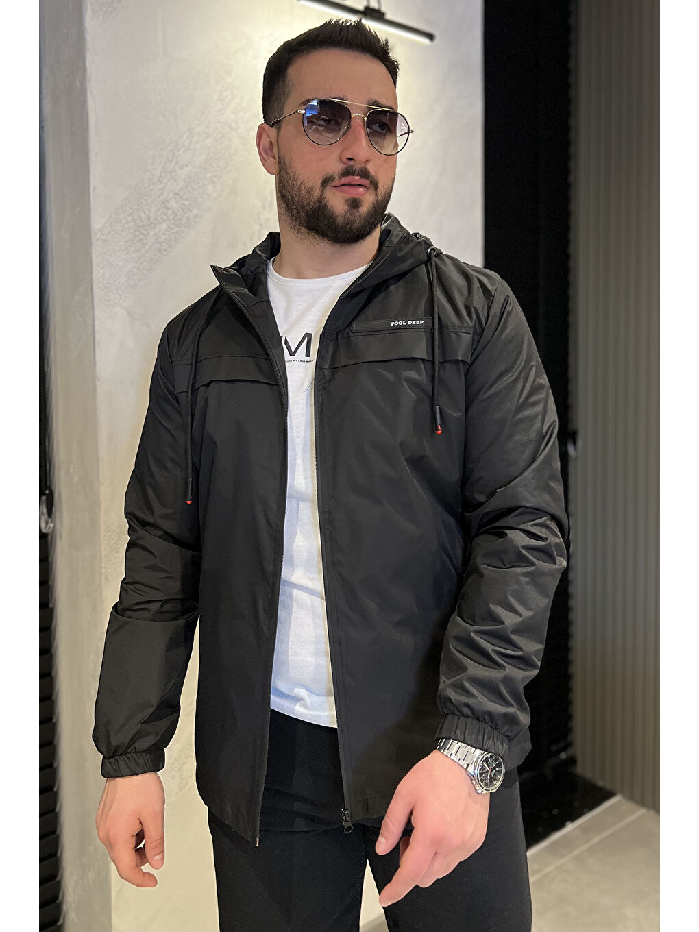 Siyah Erkek  Kapüşonlu Mevsimlik Büyük Beden Mont-1