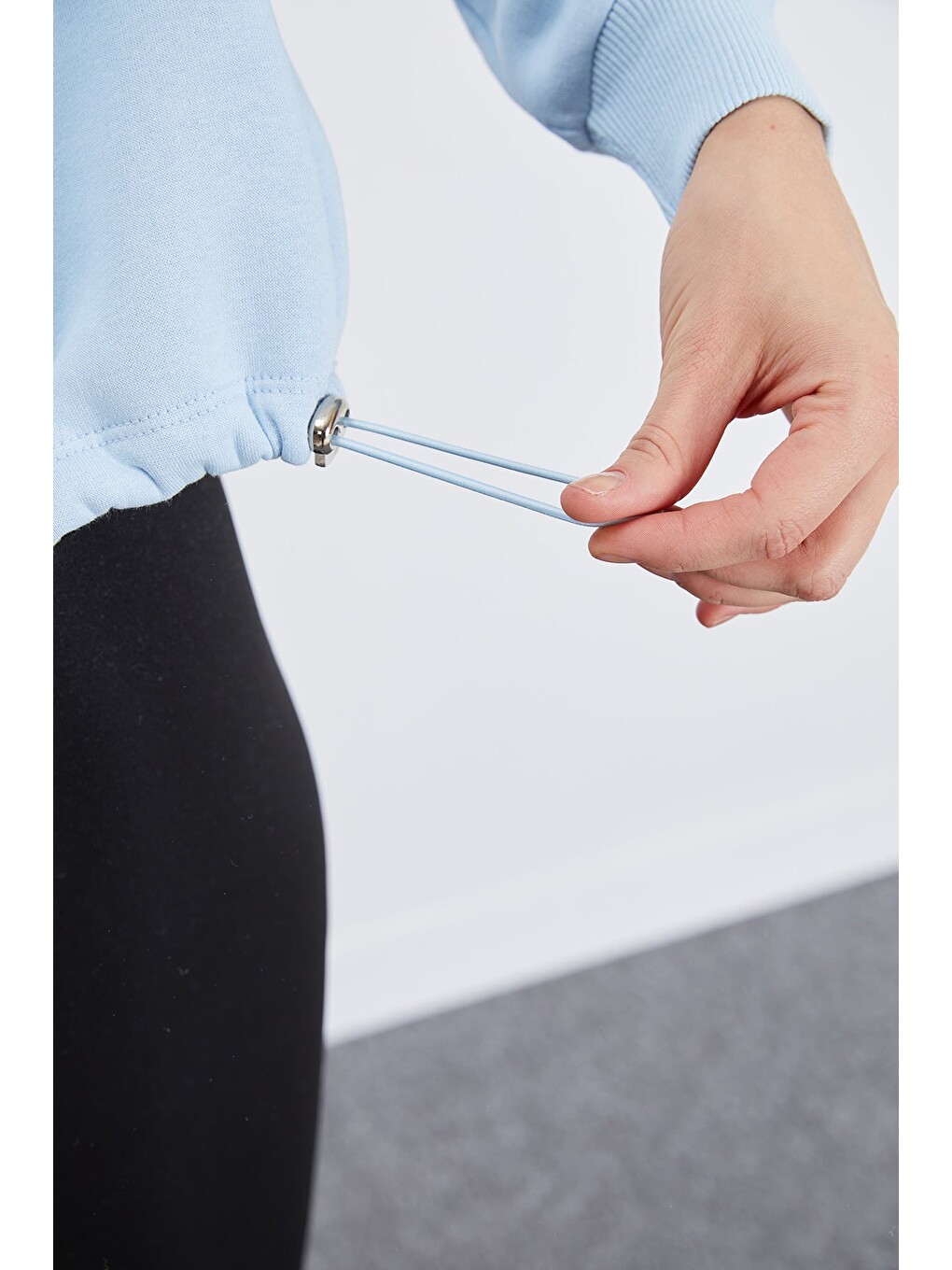 Mavi 3 İplik İmza Nakışlı Stoperli Oversize Sweatshirt-4