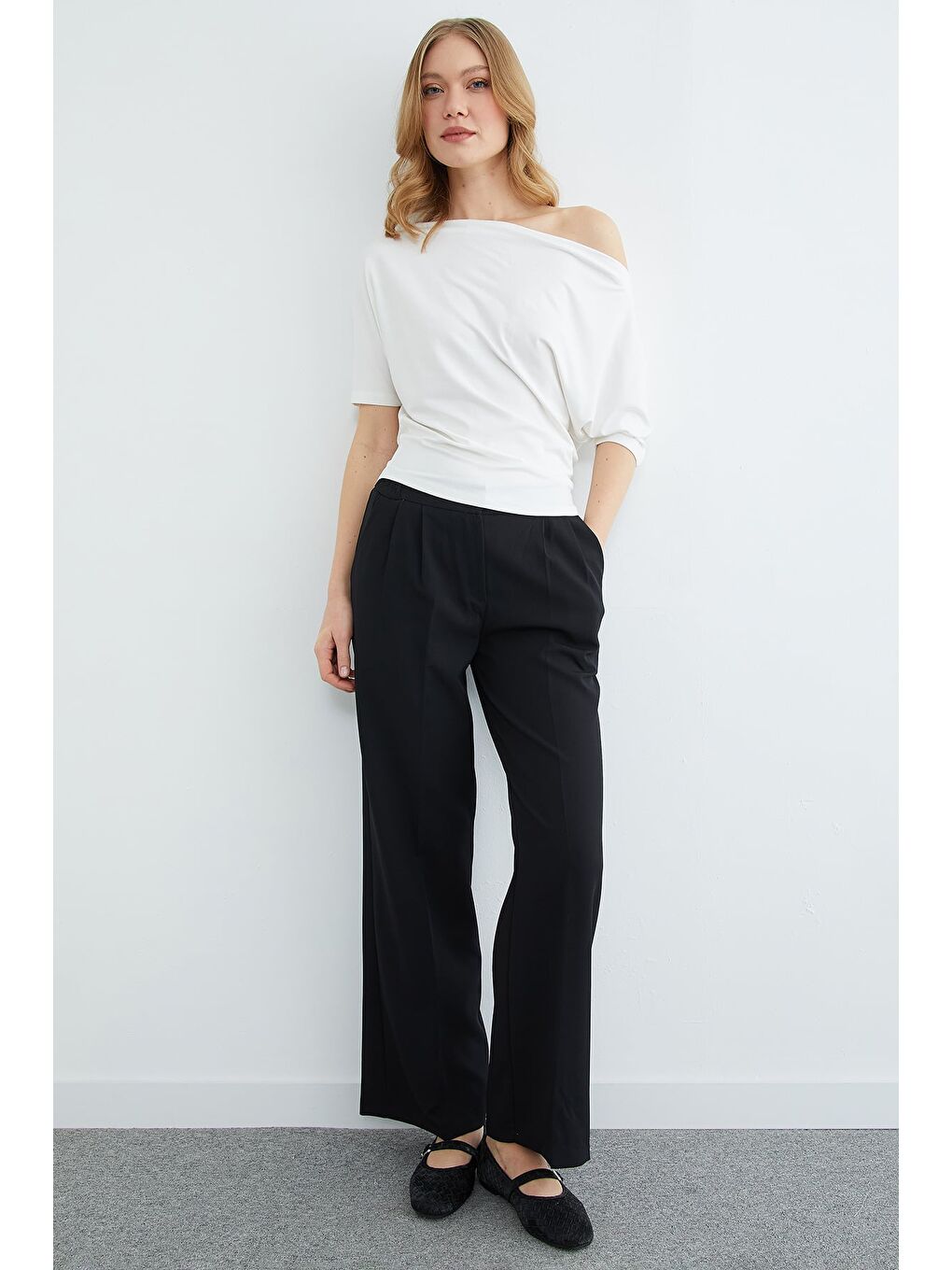 Beyaz Yarasa Kol Kayık Yaka Bluz-4