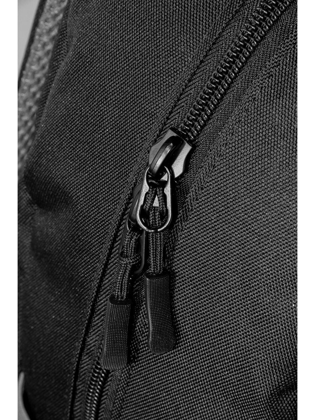 Siyah Çok Amaçlı Unisex Sırt Çantası-4