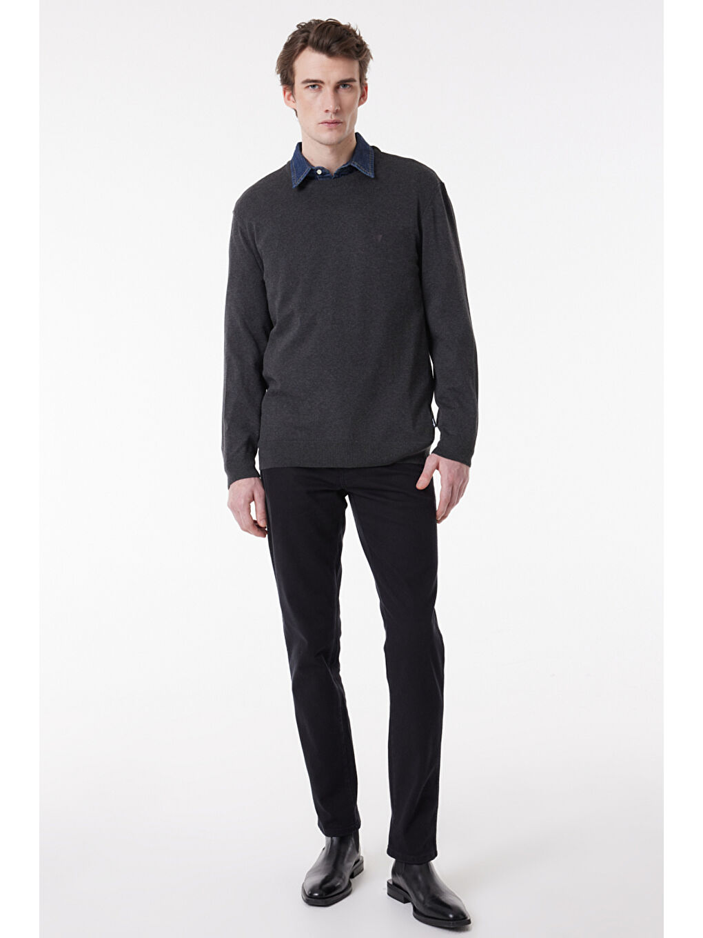 Gri Regular Fit Normal Kesim Sıfır Yaka Triko-1