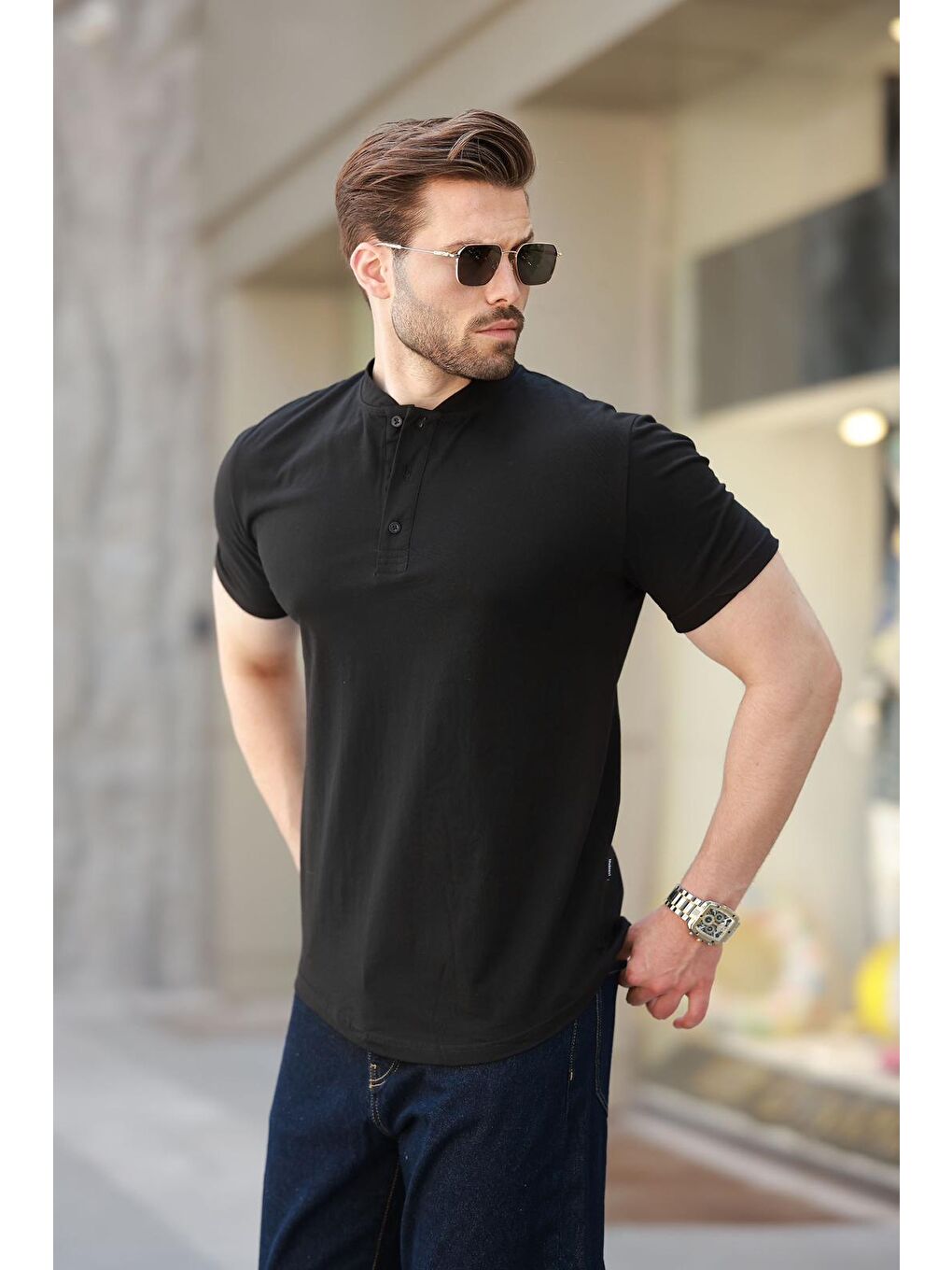 Siyah Hakim Yaka Düğme Detaylı Kısa Kollu %100 Pamuk Tişört 7021-1