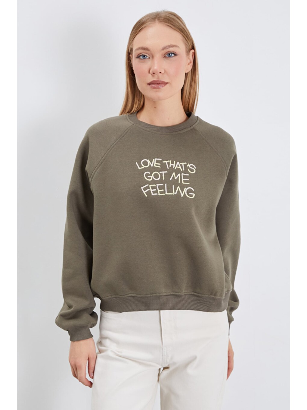 Haki 3 İplik Yazı Nakışlı Reglan Kol Oversize Sweatshirt-2