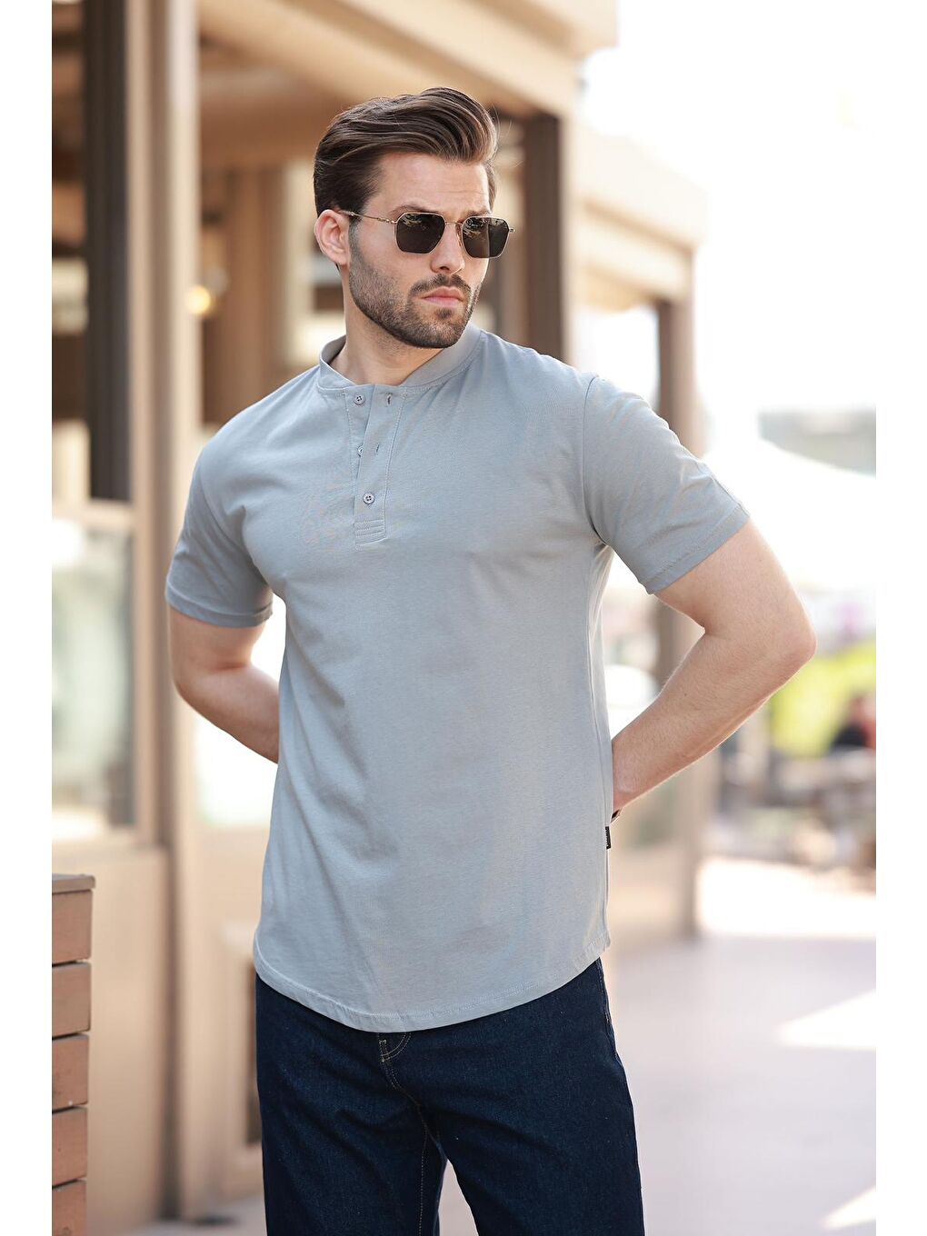Boyalı Gri Hakim Yaka Düğme Detaylı Kısa Kollu Tişört 7021-1