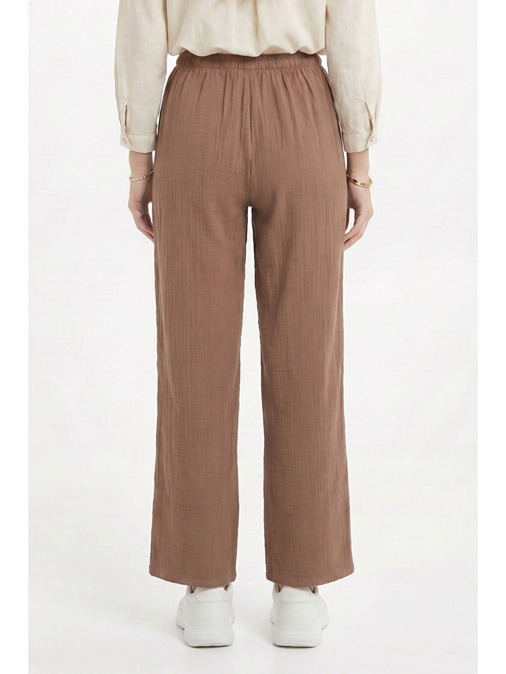 Kadın %100 Pamuk Baggy Fit Rahat Kesim Lastikli Bel Müslin Kumaş Cepli Bej Pantolon-4