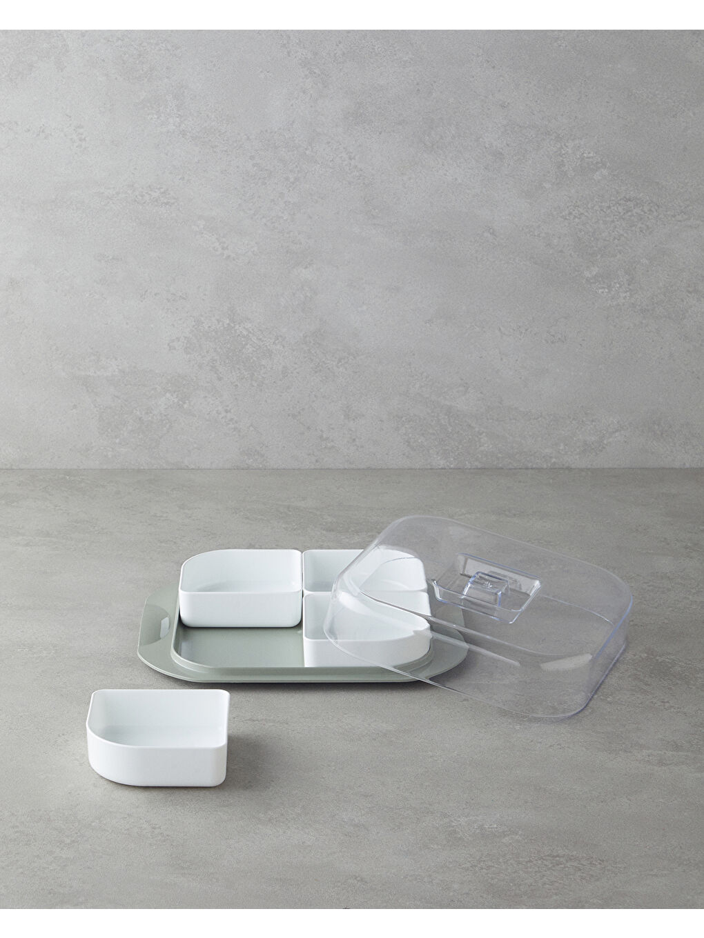 Daisy Plastik 4 Bölmeli Kahvaltılık 26x23 cm Yeşil-1