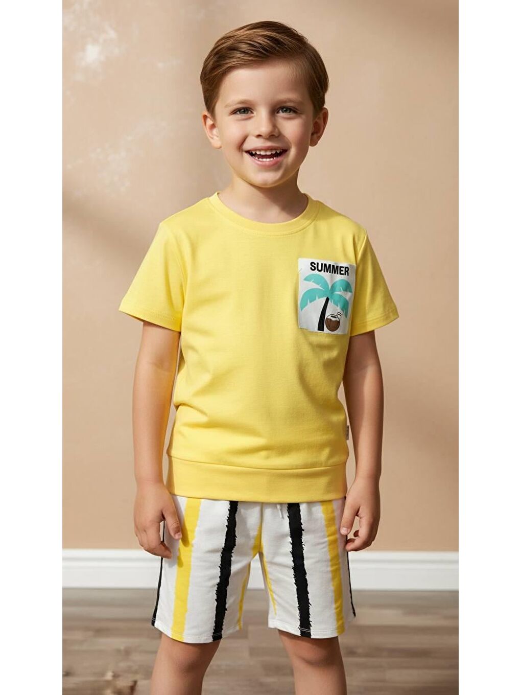 Erkek Çocuk Sarı Palmiye Baskılı Çizgili Şortlu Altüst Takım