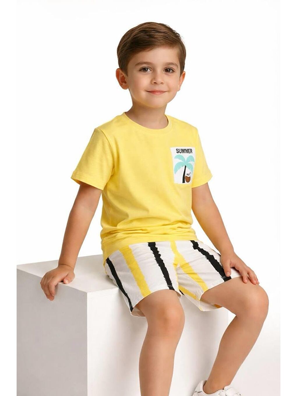 Erkek Çocuk Sarı Palmiye Baskılı Çizgili Şortlu Altüst Takım-3