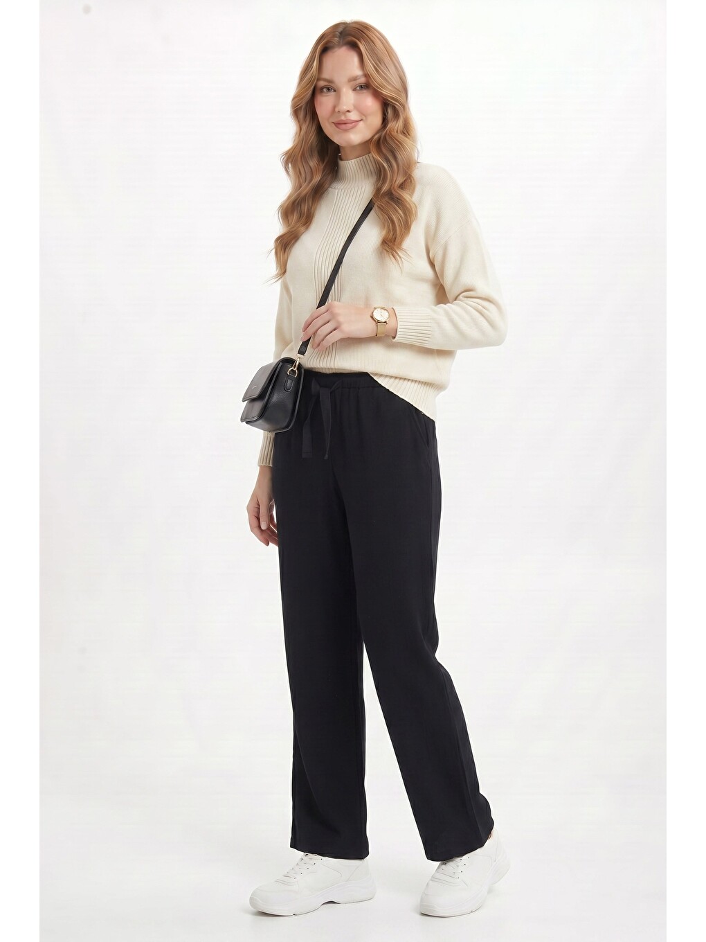Kadın %100 Pamuk Baggy Fit Rahat Kesim Lastikli Bel Müslin Kumaş Cepli Siyah Pantolon-5