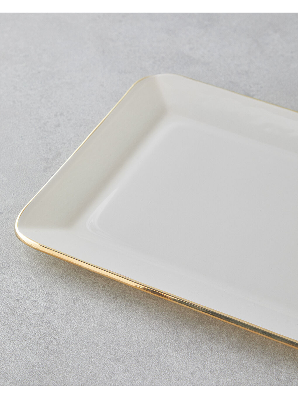 Sarı Lustre Cam Kapaklı Kek Standı 36,5x17,5 cm Krem-Gold-3