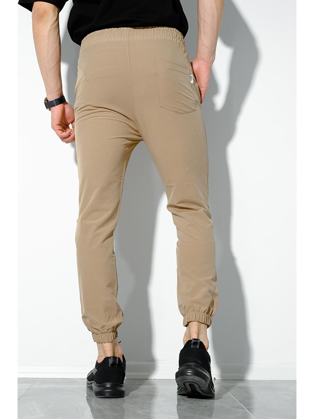 Kahverengi Paçası ve Beli  Lastikli Erkek Jogger Pantolon-3