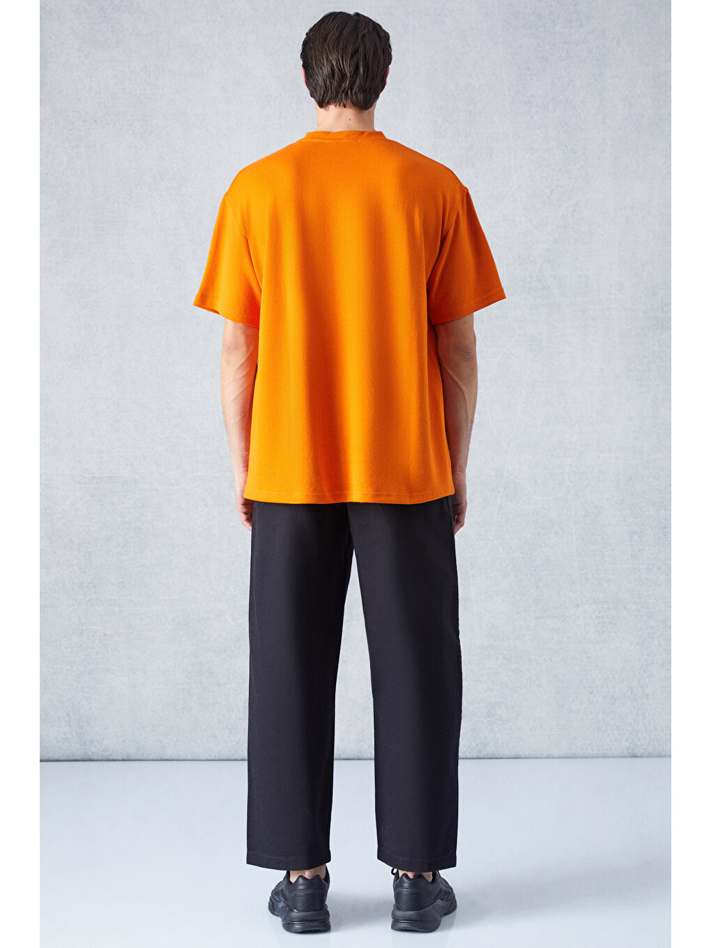 Erkek Baskı Detaylı Oversize Fit %100 Organik Pamuk Örme Bisiklet Yaka Örme Turuncu Tişört-4