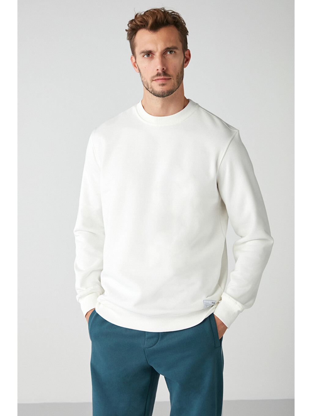 Travıs Erkek Organik Kumaşlı Yumuşacık Regular Fit Yuvarlak Yakalı Beyaz Sweatshirt-1