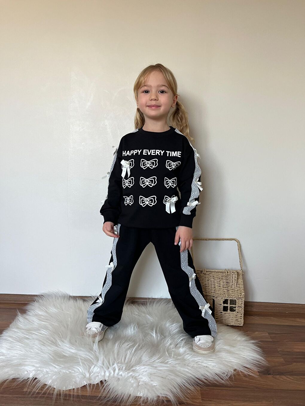Siyah Kız Çocuk Baskılı 2 iplik Alt Üst Eşofman Takımı