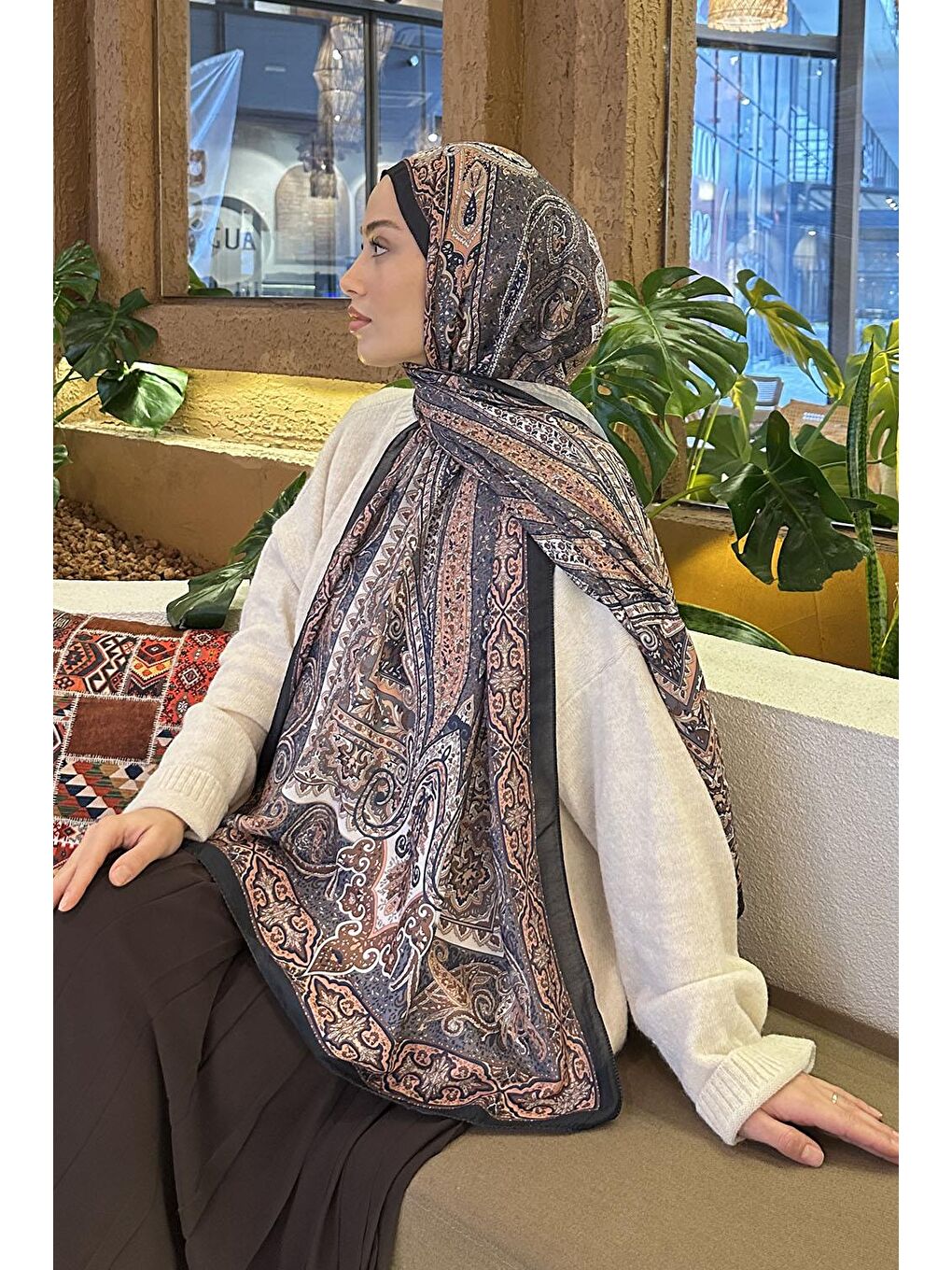 Kahverengi Retro Desen Pamuk Şal Kiremit-3