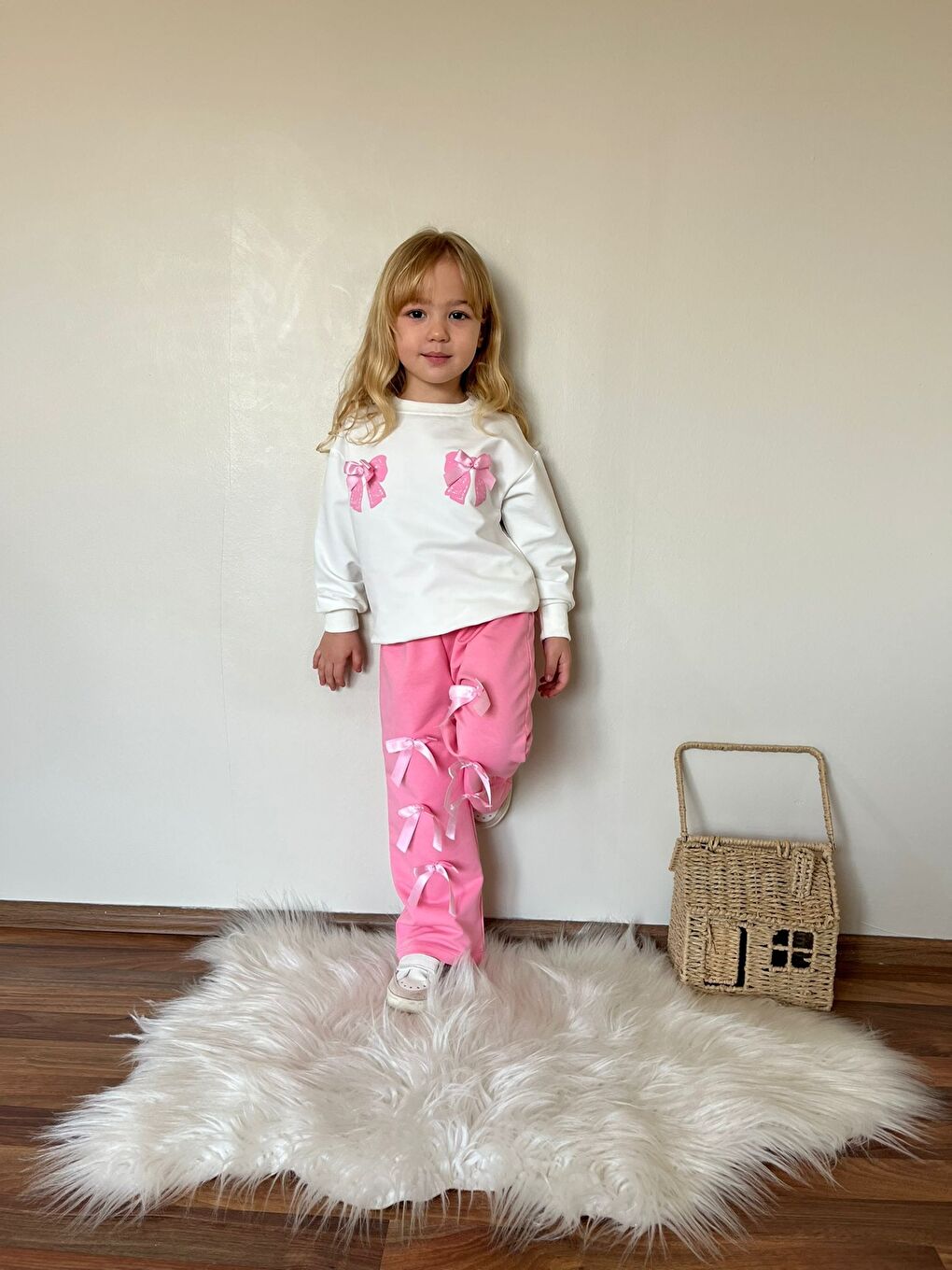 Pembe Kız Çocuk Kurdela Detay Eşofman Alt Üst Takım-2