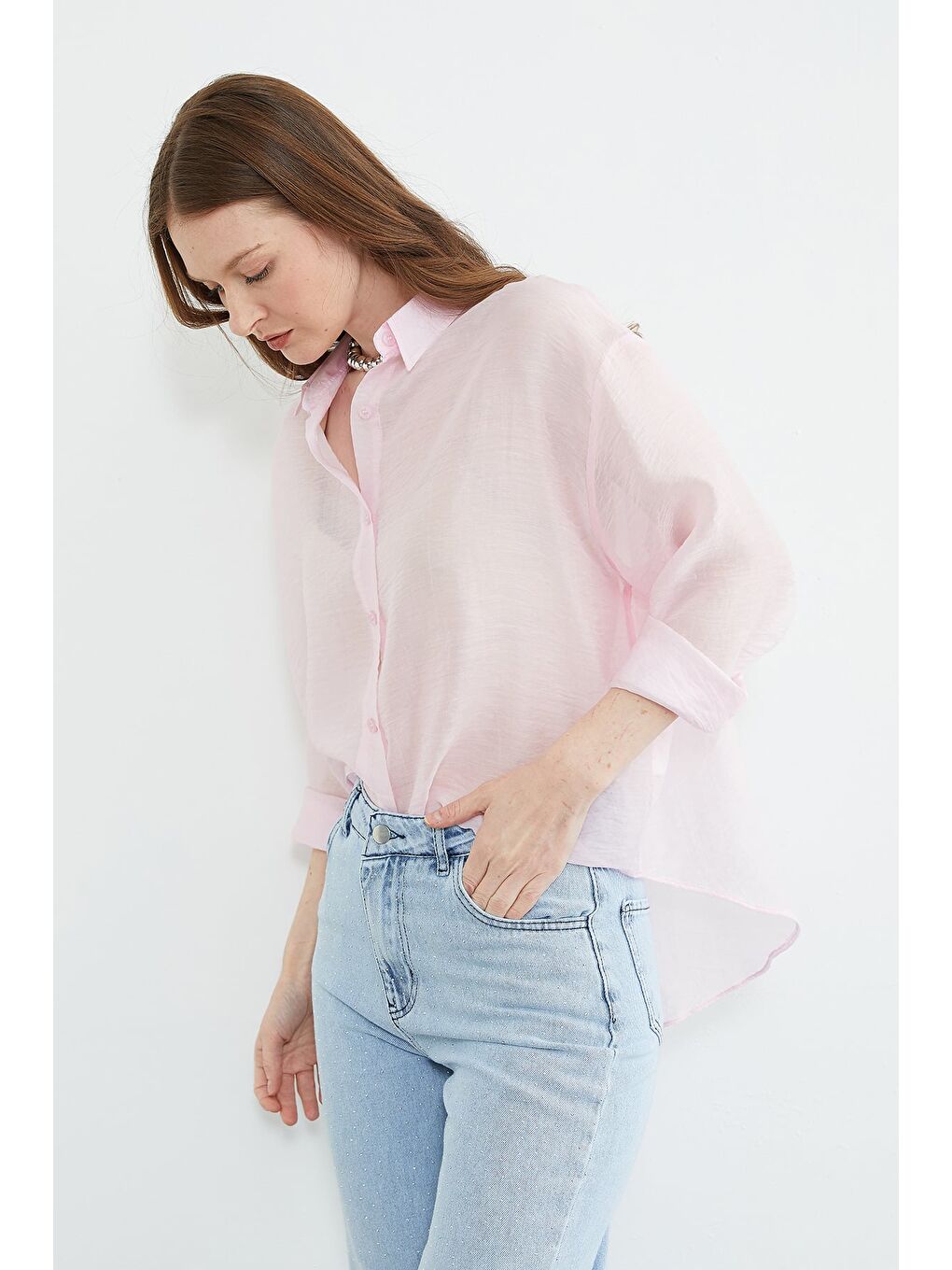 Pembe Jakarlı Düğmeli Transparan Gömlek-3