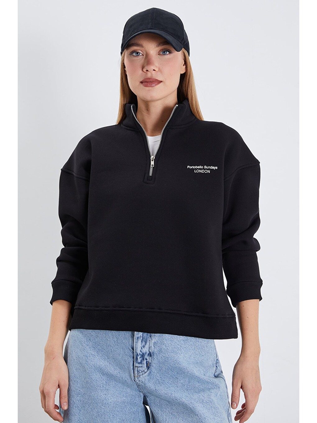 Siyah 3 İplik London Baskılı Yarım Fermuarlı Sweatshirt-1