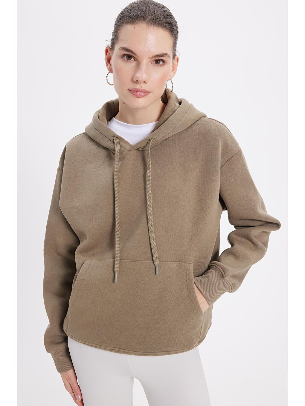 Kadın Oversize Geniş Kesim Pamuklu Yumuşak Dokulu İçi Polarlı Basic Yeşil Kapüşonlu Sweatshirt