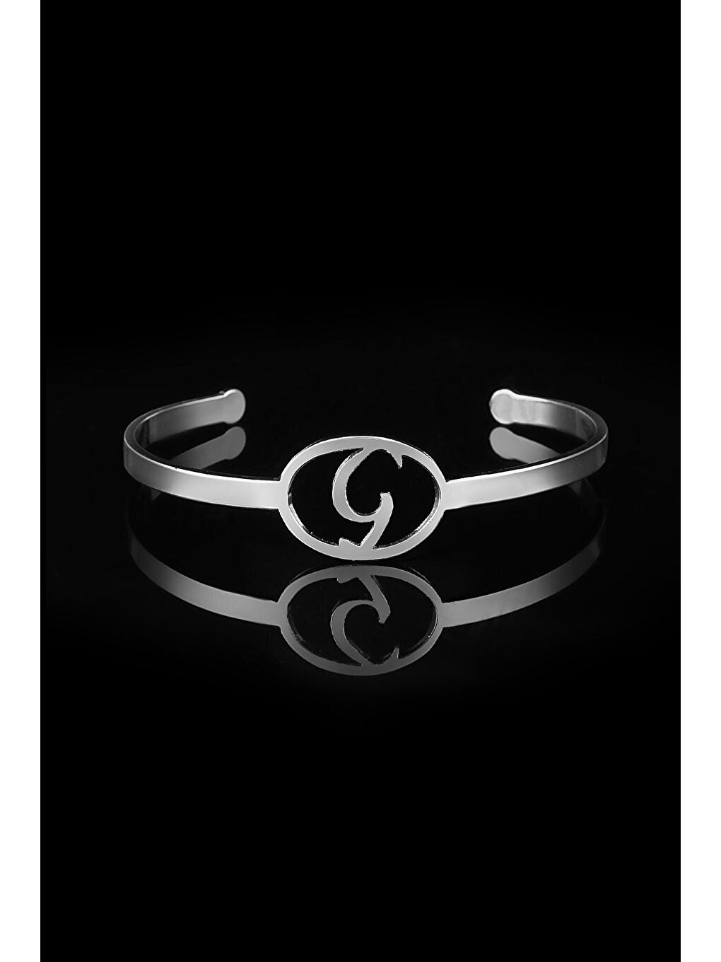 Gri Çelik Gümüş Kadın G Harfli Kelepçe Bileklik