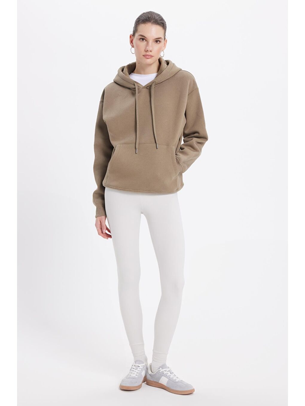 Kadın Oversize Geniş Kesim Pamuklu Yumuşak Dokulu İçi Polarlı Basic Yeşil Kapüşonlu Sweatshirt-3
