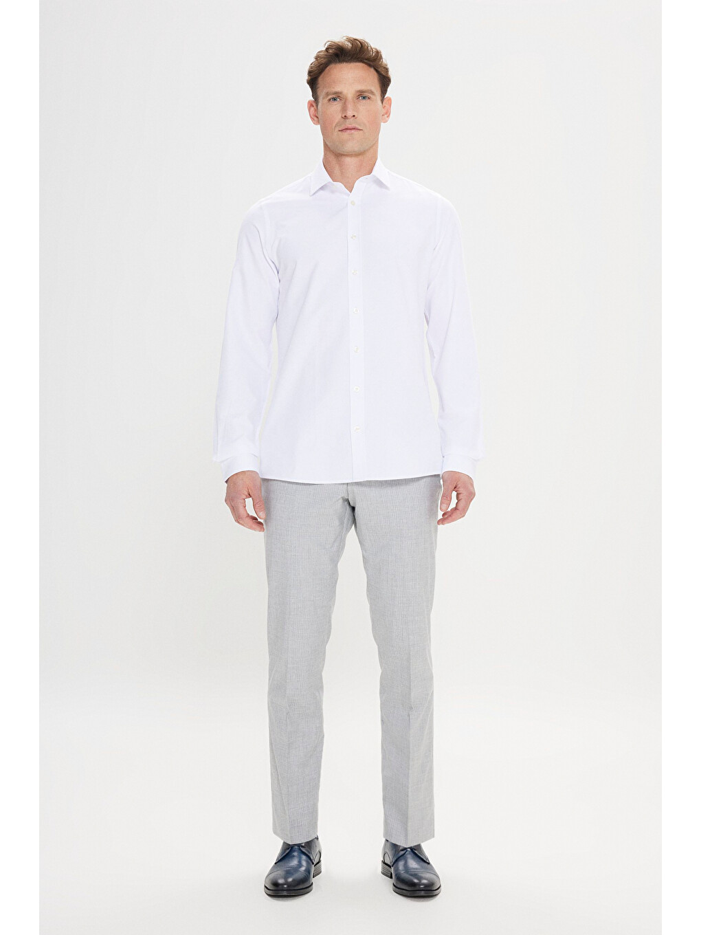 Erkek Beyaz Pamuklu Slim Fit Dar Kesim Klasik Yaka Armürlü Gömlek-1