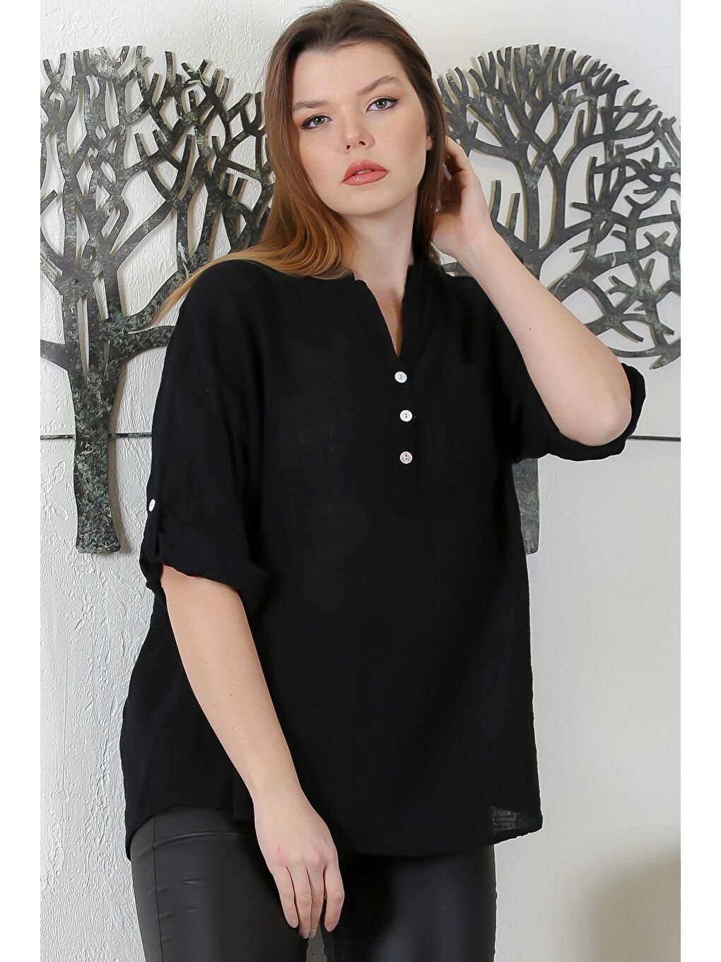 İtalyan Siyah Hakim Yaka Düğmeli 3/4 Kol Cepli Casual Arkası Uzun Dokuma Bluz 70 63