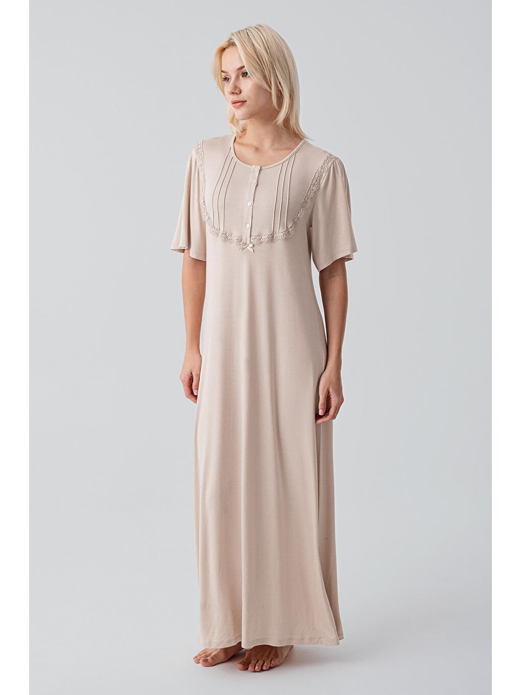 Bej Kısa Kollu Düğmeli Uzun Esnek Viskoz Gecelik 19109