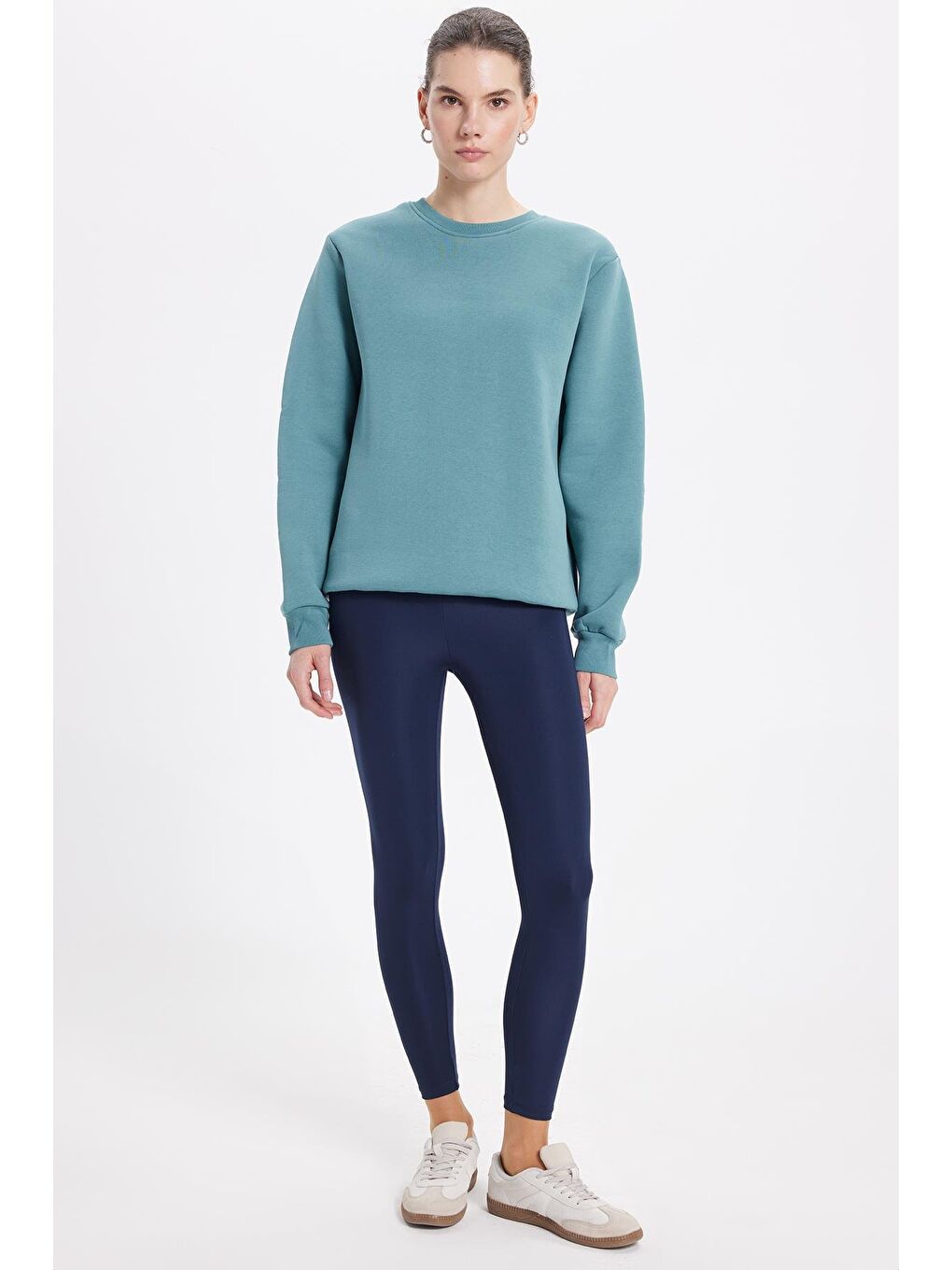 Kadın Oversize Geniş Kesim Pamuklu 3 İplik İçi Polarlı Basic Petrol Rengi Bisiklet Yaka Sweatshirt-3