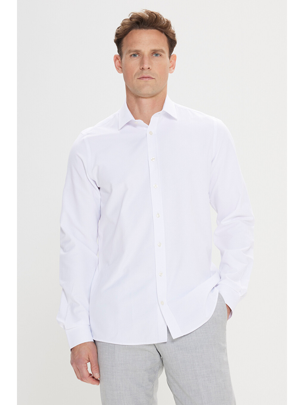 Erkek Beyaz Pamuklu Slim Fit Dar Kesim Klasik Yaka Armürlü Gömlek-2