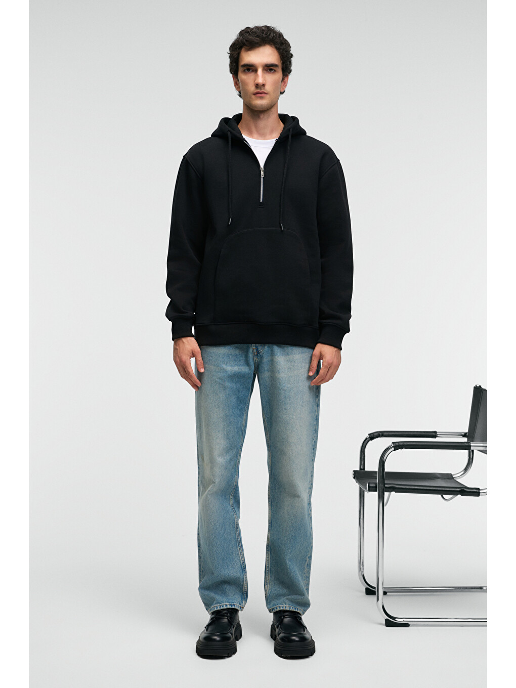 Justus Erkek Kapüşonlu Kanguru Cepli Fermuar Yakalı Siyah Sweatshirt-4