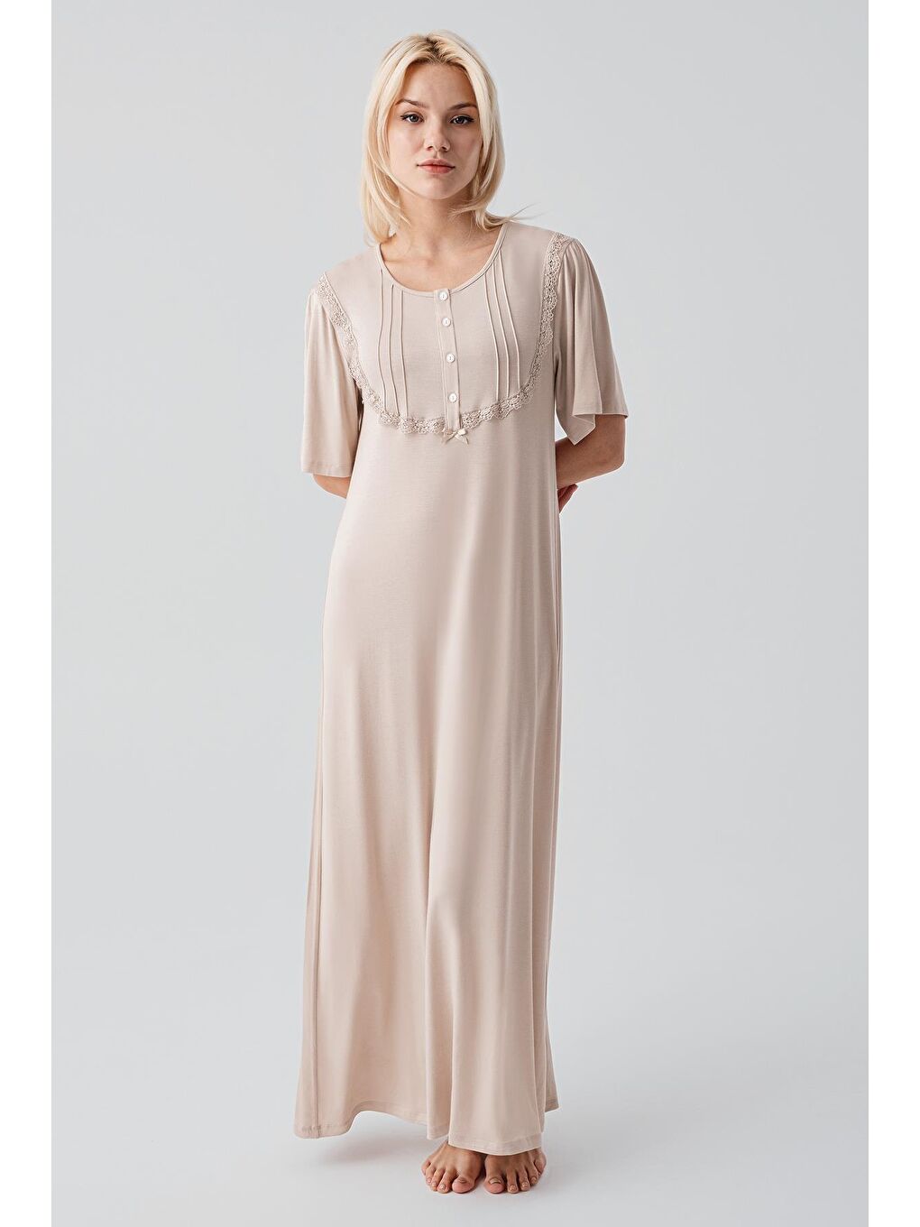 Bej Kısa Kollu Düğmeli Uzun Esnek Viskoz Gecelik 19109-1