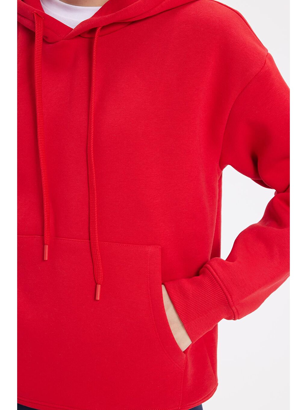 Kadın Oversize Geniş Kesim Pamuklu Yumuşak Dokulu İçi Polarlı Basic Kırmızı Kapüşonlu Sweatshirt-2