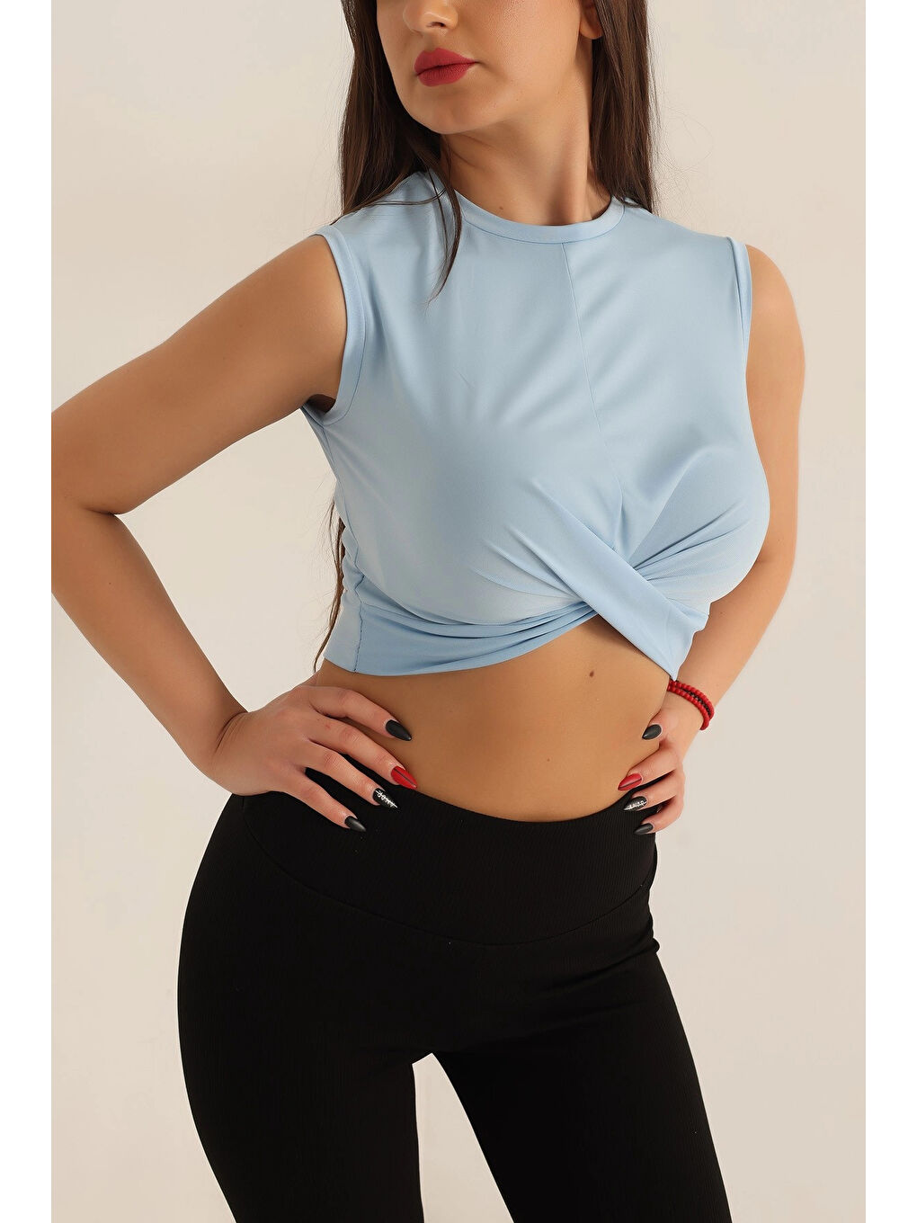 Kadın BuzMavi Önü Düğümlü Bisiklet Yaka Sıfır Kol Elastanlı Crop Bluz HZL23S-SND120181