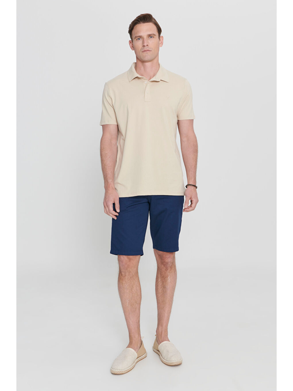 Erkek Koyu Bej Standart Fit Normal Kesim %100 Pamuk Düz Polo Yaka Tişört-1