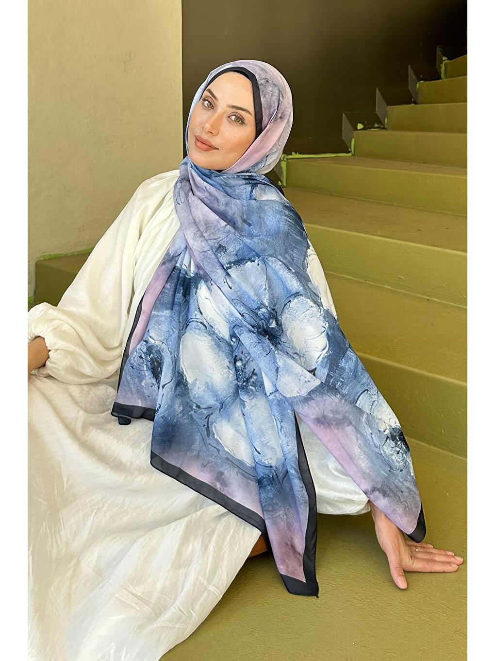 Bohem Çiçek Desen Soft Şal Lacivert