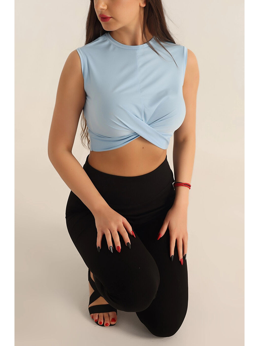 Kadın BuzMavi Önü Düğümlü Bisiklet Yaka Sıfır Kol Elastanlı Crop Bluz HZL23S-SND120181-2