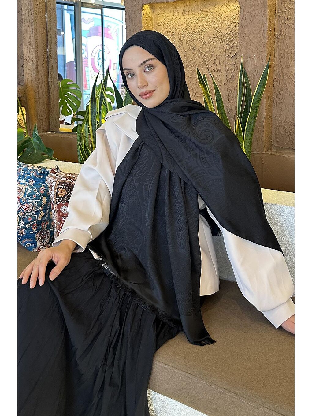 Etnik Retro Desen Çift Taraflı Şal Siyah