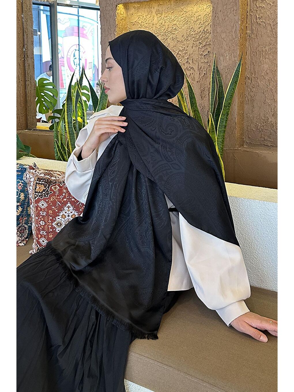 Etnik Retro Desen Çift Taraflı Şal Siyah-3