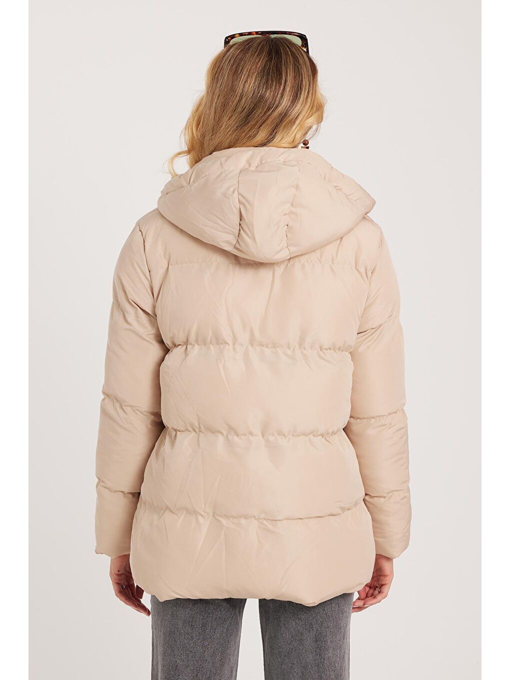 Kahverengi Kadın Relax Fit Rahat Kesim Su Geçirmez Kapüşonlu Camel Mont-6