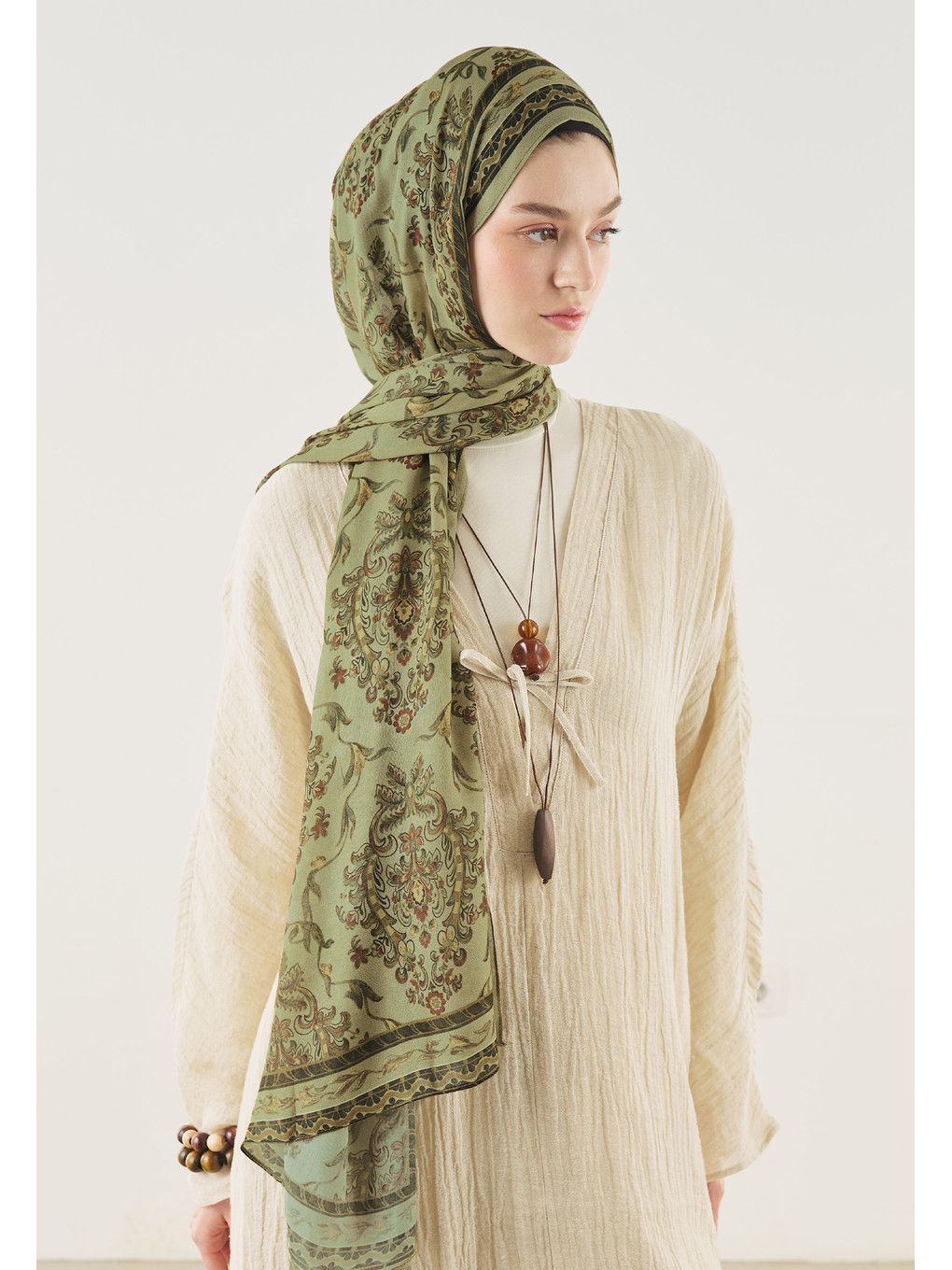 Ethnic Touch Desen Soft Viskon Şal Yeşil-2