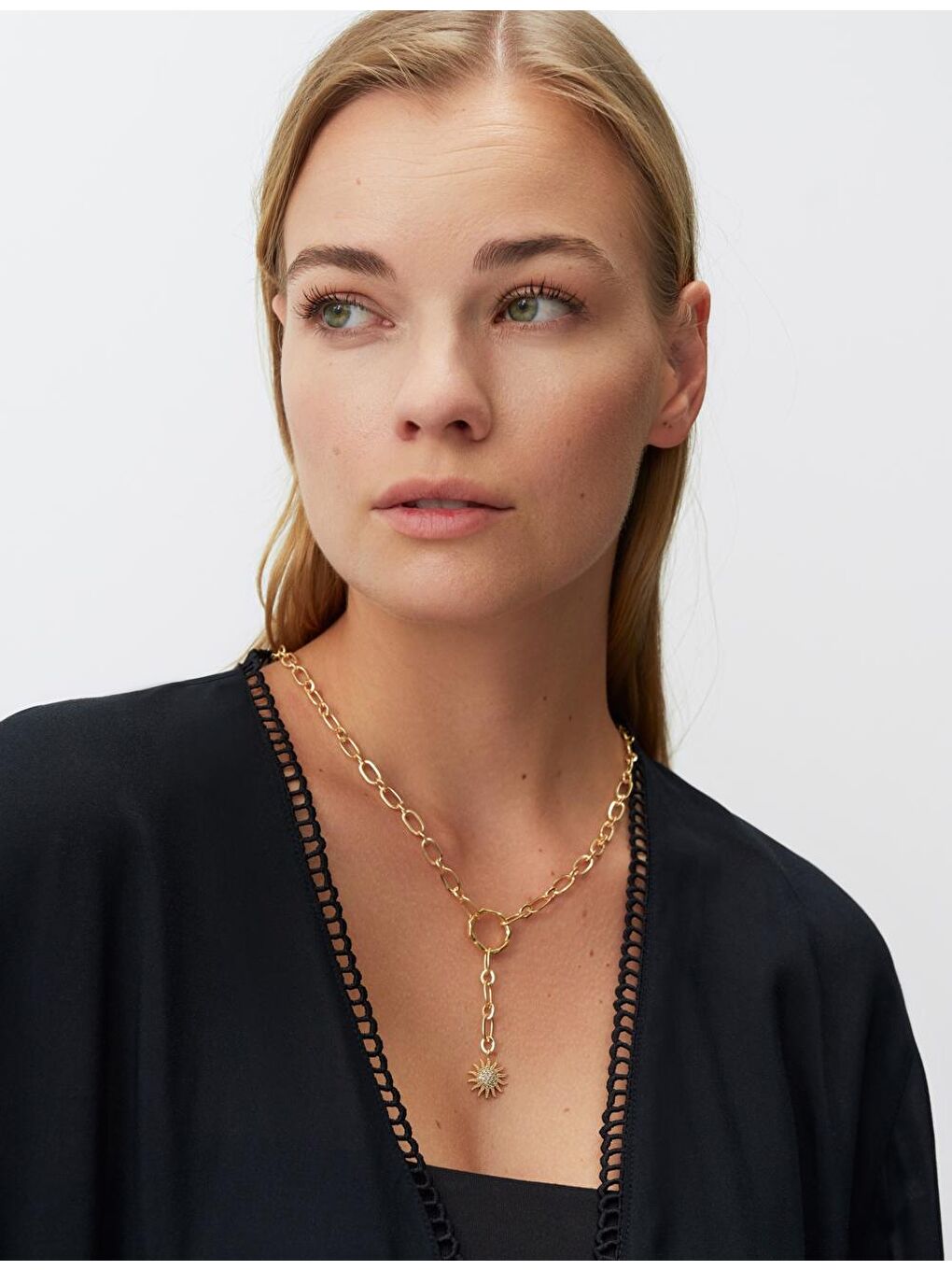 Sarı Altın Güneş Figürlü Zincir Kolye-2