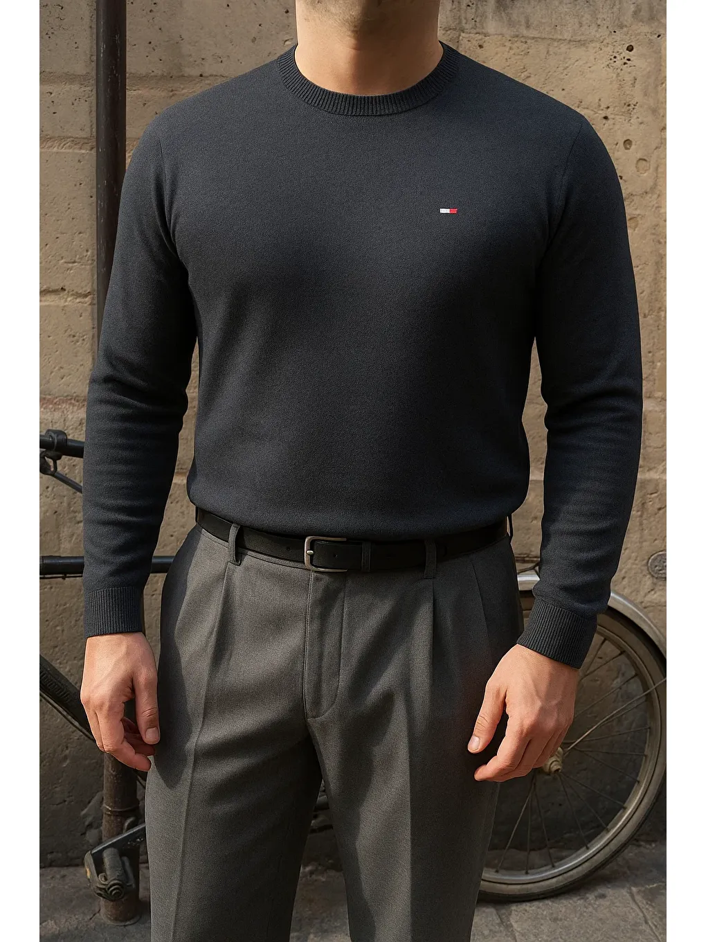 Gri Erkek Bisiklet Yaka Slim Fit Füme Kazak